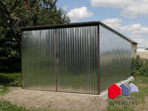Garaż blaszany z bramą otwieraną na boki 3x5